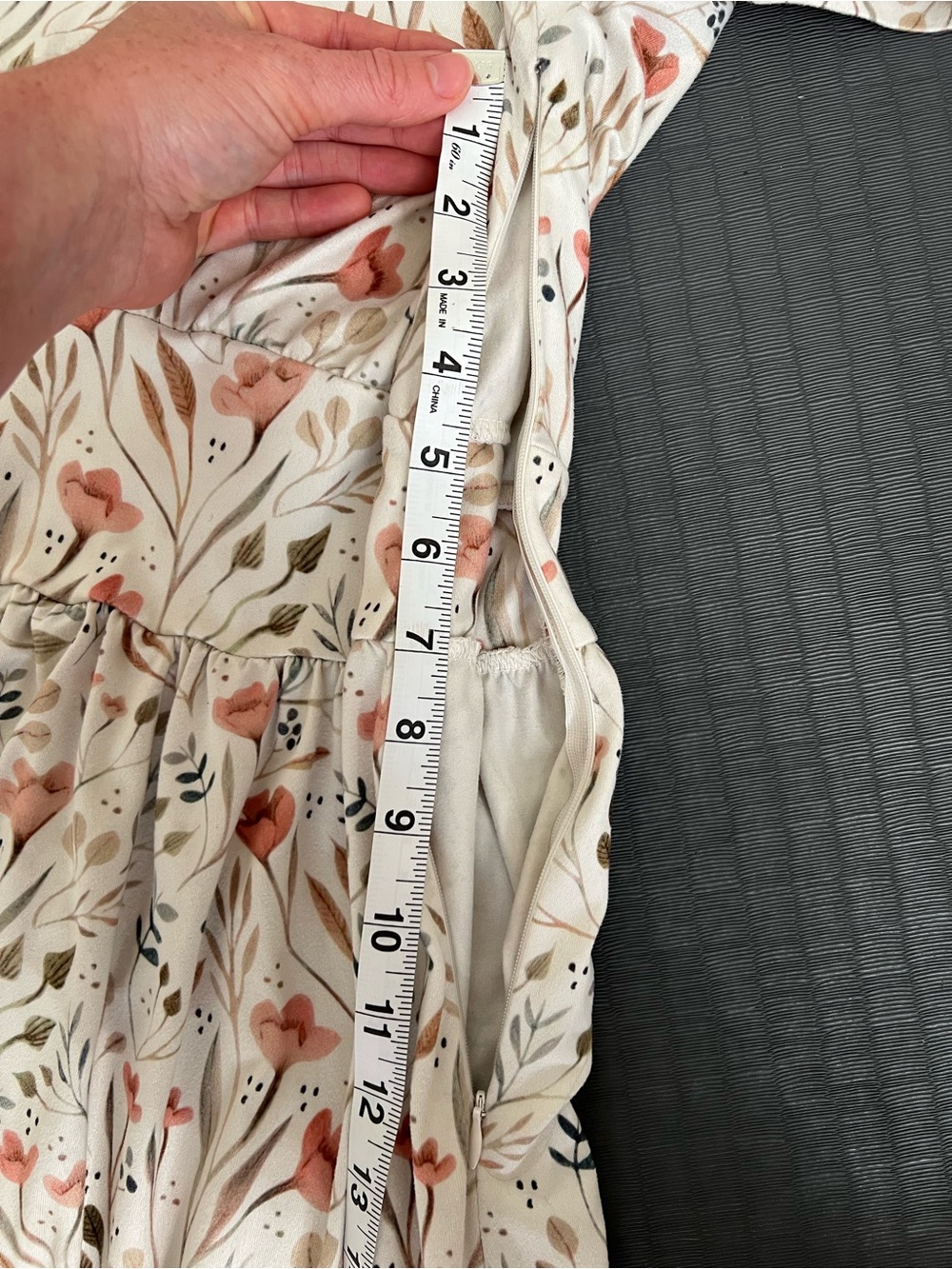 Nursing Friendly-The Adeline-Ivory Floral(hidden zippers for nursing) - Picture 4 of 7
